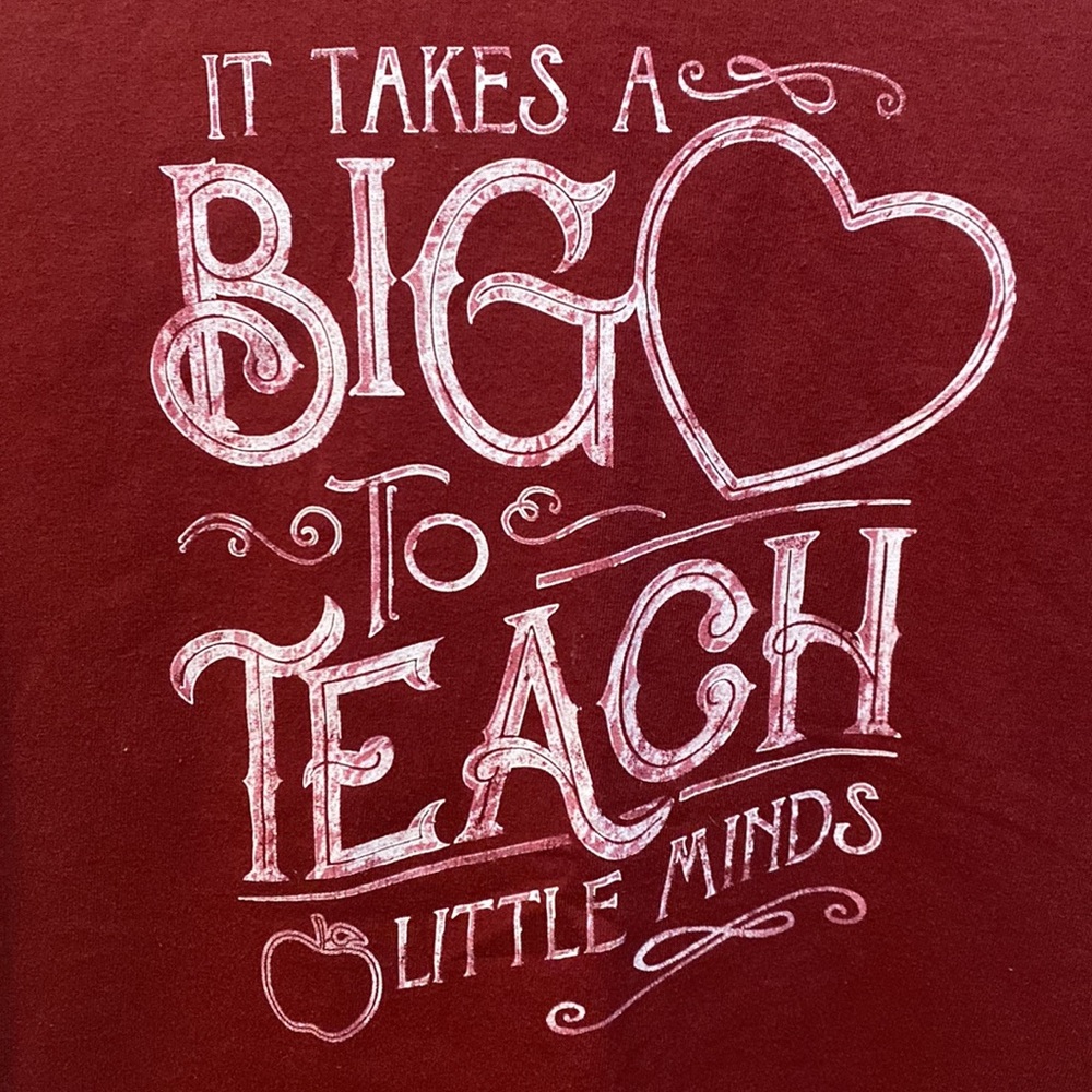 Women’s  Short Sleeve T-Shirt Burgundy Color
